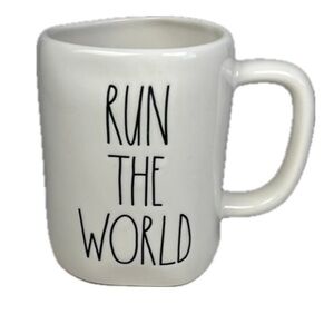 Rae Dunn RUN THE WORLD mug